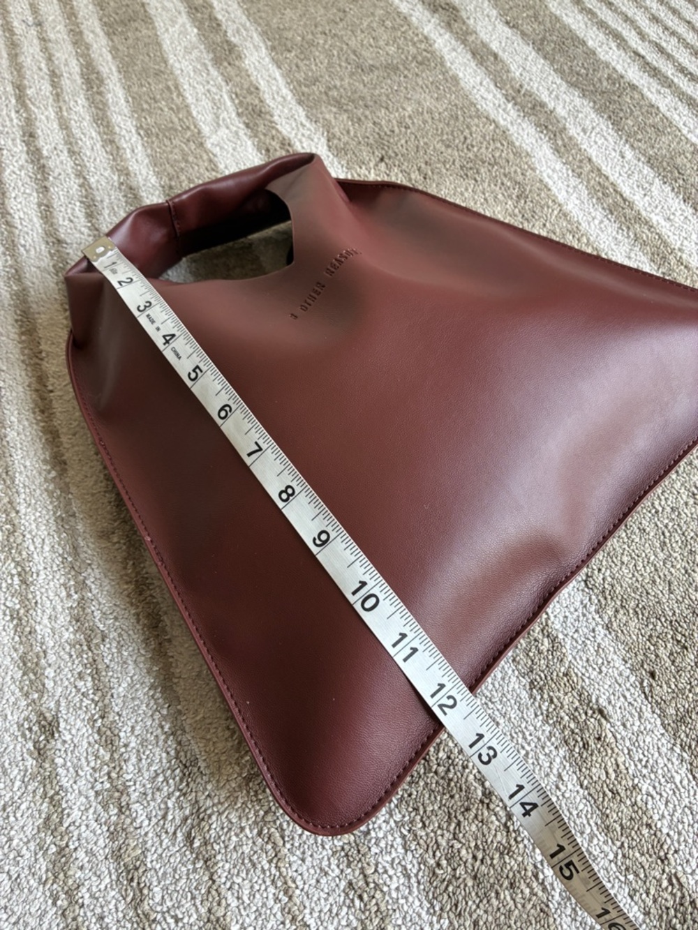 8 Other Reasons Brown Mini Hobo Bag Faux Leather Slouchy Shoulder Chic - Picture 7 of 8